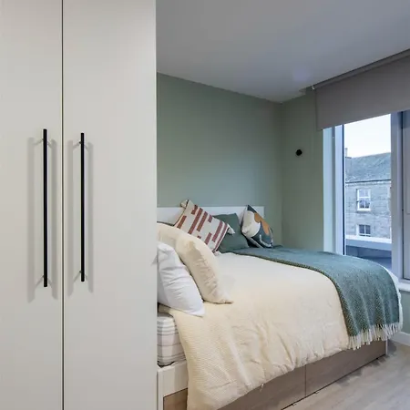 Student Only Norton'S Student Living Accommodation In Edinburgh Exterior photo